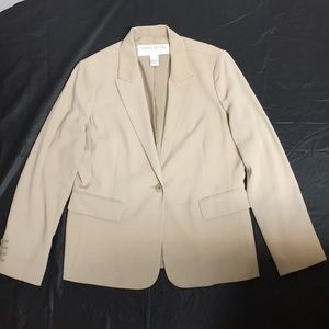 Doncaster tan jacket long sleeve button front